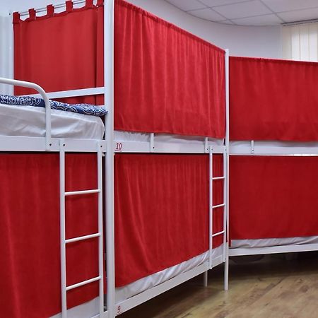 קייב Hostel 777 Darnitsa מראה חיצוני תמונה