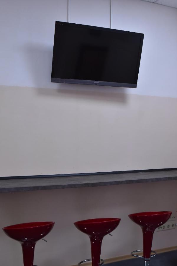 קייב Hostel 777 Darnitsa מראה חיצוני תמונה